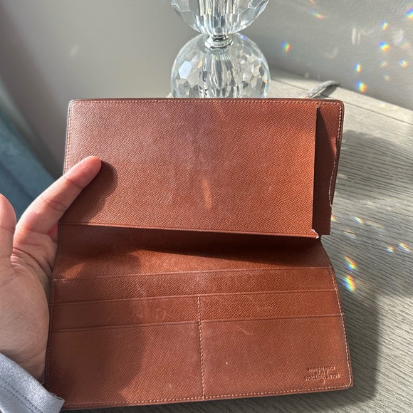 Louis Vuitton envelope wallet. See all pictures for any call outs. - Picture 13 of 13